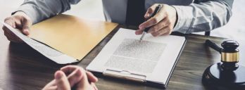 Arbeitszeugnis prüfen lassen – Formulierungen, Aufbau, Fallstricke