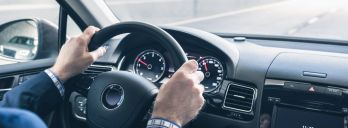 Rote Ampel überfahren? Einspruch einlegen & Bußgeld verhindern