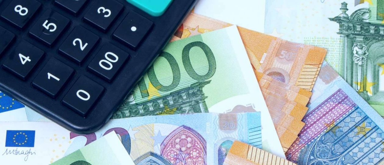 Abfindungsrechner 2025: Einfach Höhe der Abfindung berechnen