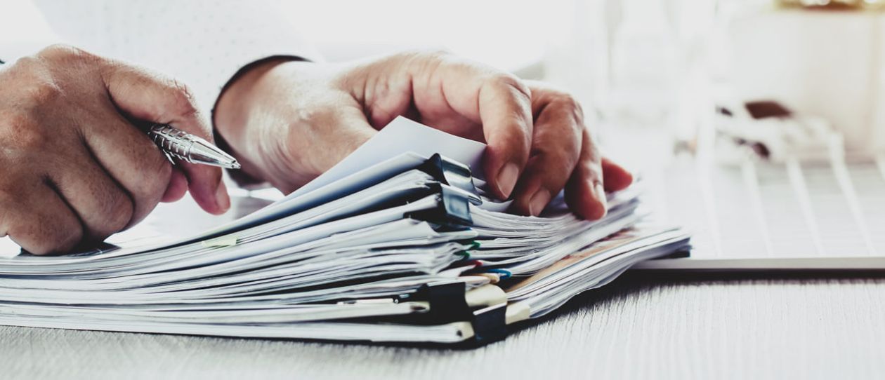 Akteneinsicht im Verwaltungs­verfahren: So setzen Sie Ihr Recht durch