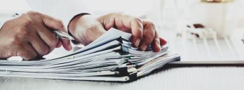 Akteneinsicht im Verwaltungs­verfahren: So setzen Sie Ihr Recht durch