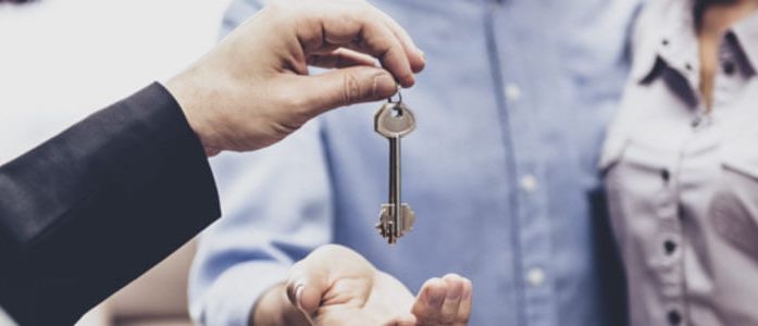 Immobilienkaufvertrag prüfen lassen: Worauf sollte man achten?