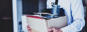 Fristlose Kündigung: Das müssen Arbeitnehmer & Arbeitgeber beachten