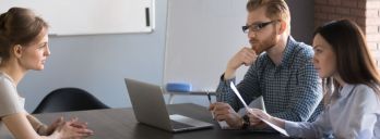 Konkurrentenklage: Wie Sie Chancengleichheit bei Bewerbung, Steuern & im Wettbewerb durchsetzen