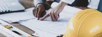 Bauvertrag prüfen lassen: Sichergehen und Risiken vermeiden