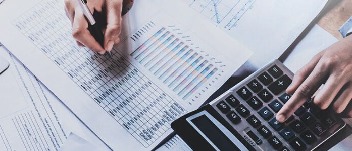 Steuerbescheid prüfen lassen & Geld bekommen