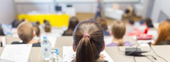 Studienplatz einklagen: Ablauf, Fristen, Kosten & Erfolgsaussichten