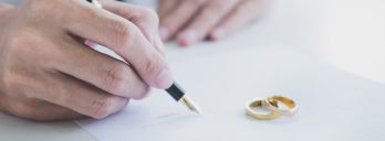 Ehe annullieren: Fristen & Voraussetzungen der Eheaufhebung