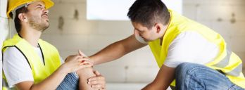 Arbeitsunfall & Schmerzensgeld? Voraussetzungen, Durchsetzung & Beispiele