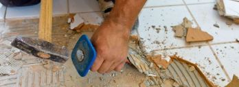 Bauträger verklagen: Was tun bei Mängeln am Bau?