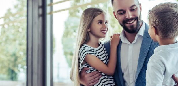 Wechselmodell einklagen: Wann darf ich das & wie funktioniert es?